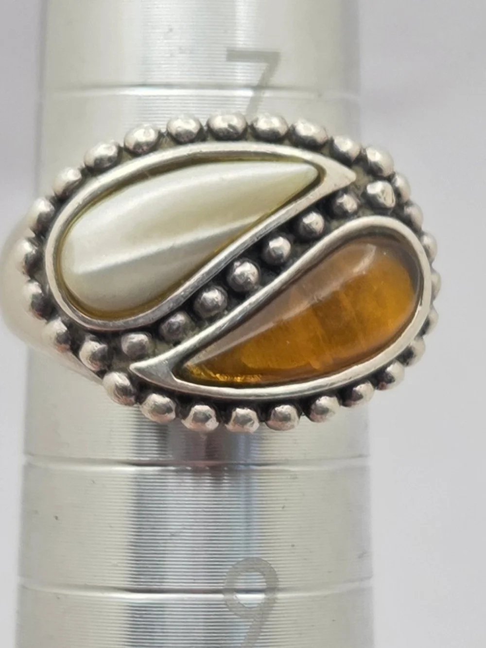 ​Boho Sterling Silver 925 Mother of Pearl & Amber Beaded Border Ring 8